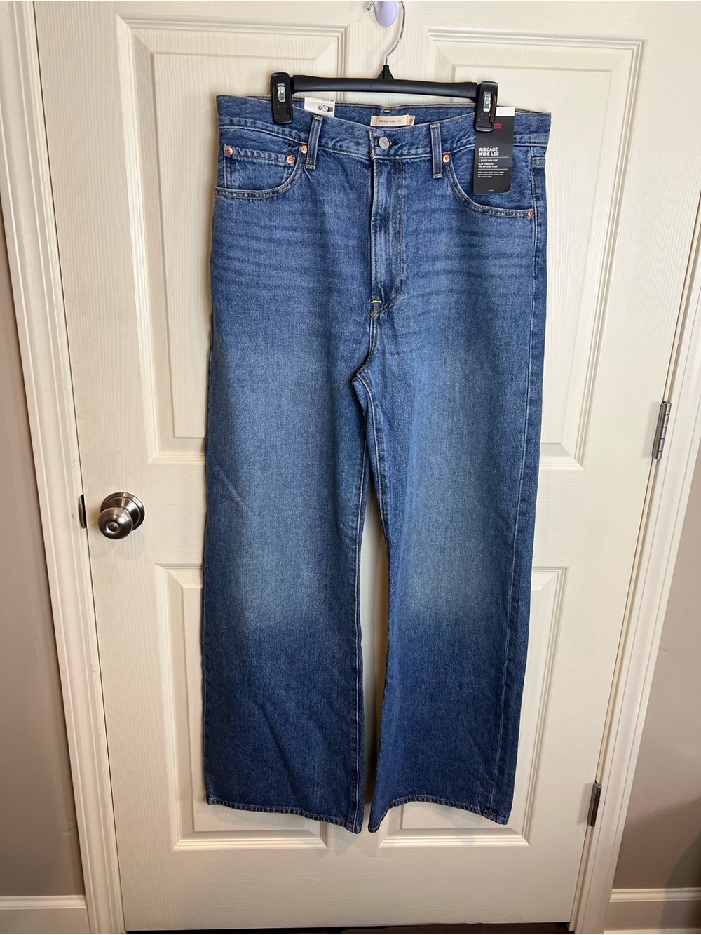 New Levi’s Premium Rib Cage Wide Leg 33 x 33 Classic Blue Jeans